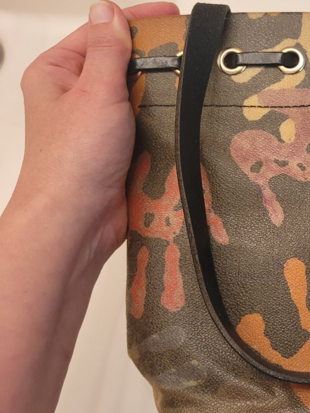 Vintage Limited Edition Dooney & Bourke Mini Bucket Bag Multicolor Handprint - Picture 9 of 10